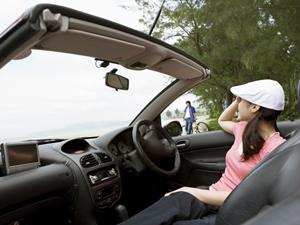 新車から中古車まで豊富に揃う店