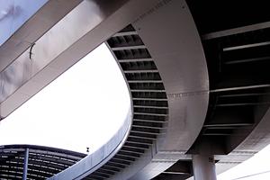 愛車を本当に守ってくれる車カバーとは